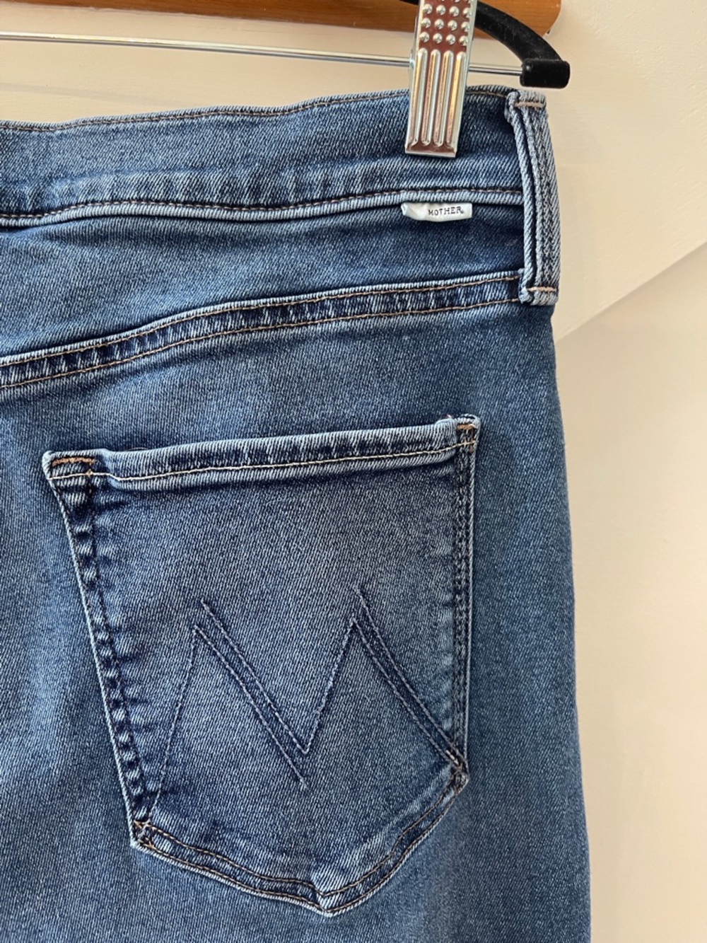 MOTHER The Mid Rise Rambler Ankle Fray, Dark Wash Sz 32 - Picture 5 of 15